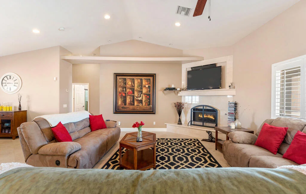 Photo of 1251 Riviera Circle