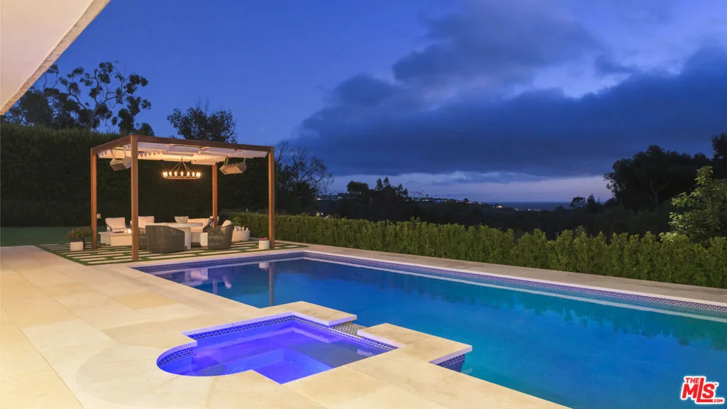 Photo of 6110 Merritt Drive