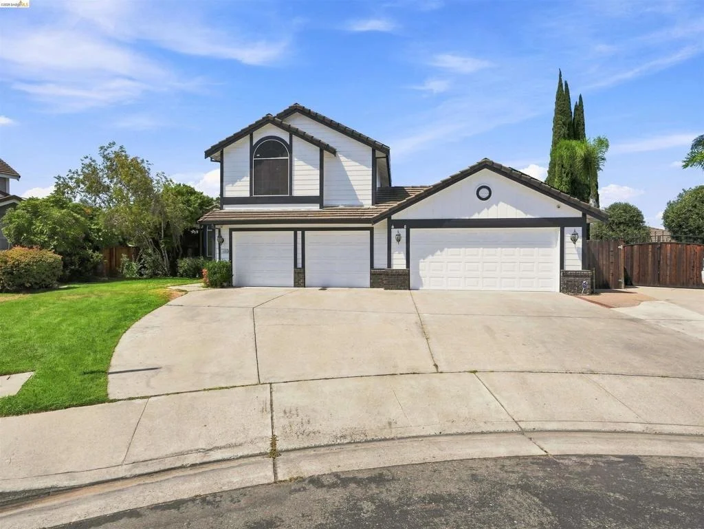 Photo of 1529 Thistle Court