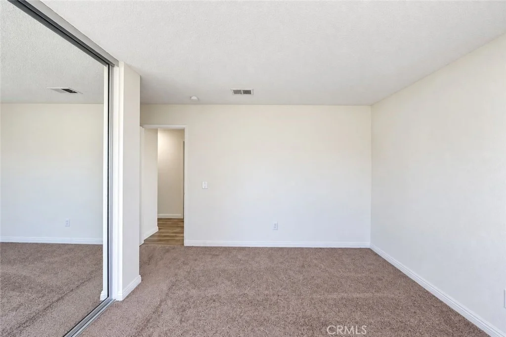 Photo of 1291 Comiskey Court