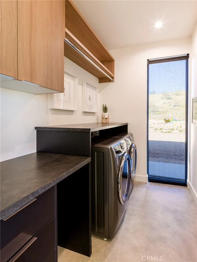 Photo of 621 N Sage Avenue