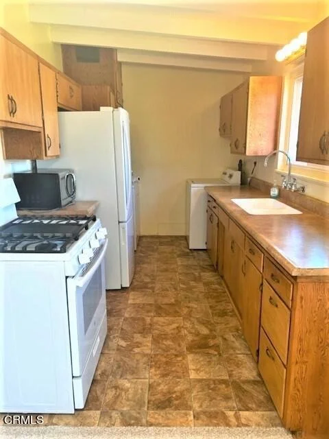 Photo of 326 Salem Avenue