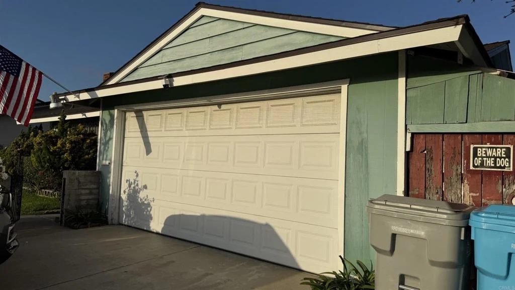 Photo of 837 Twining Avenue