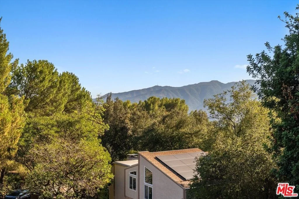 Photo of 5514 Canyonside Road