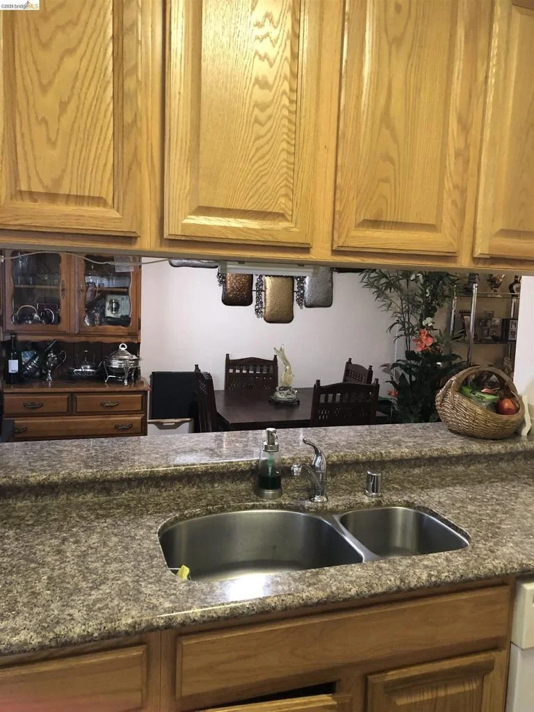 Photo of Unit B at 2089 Olivera Rd