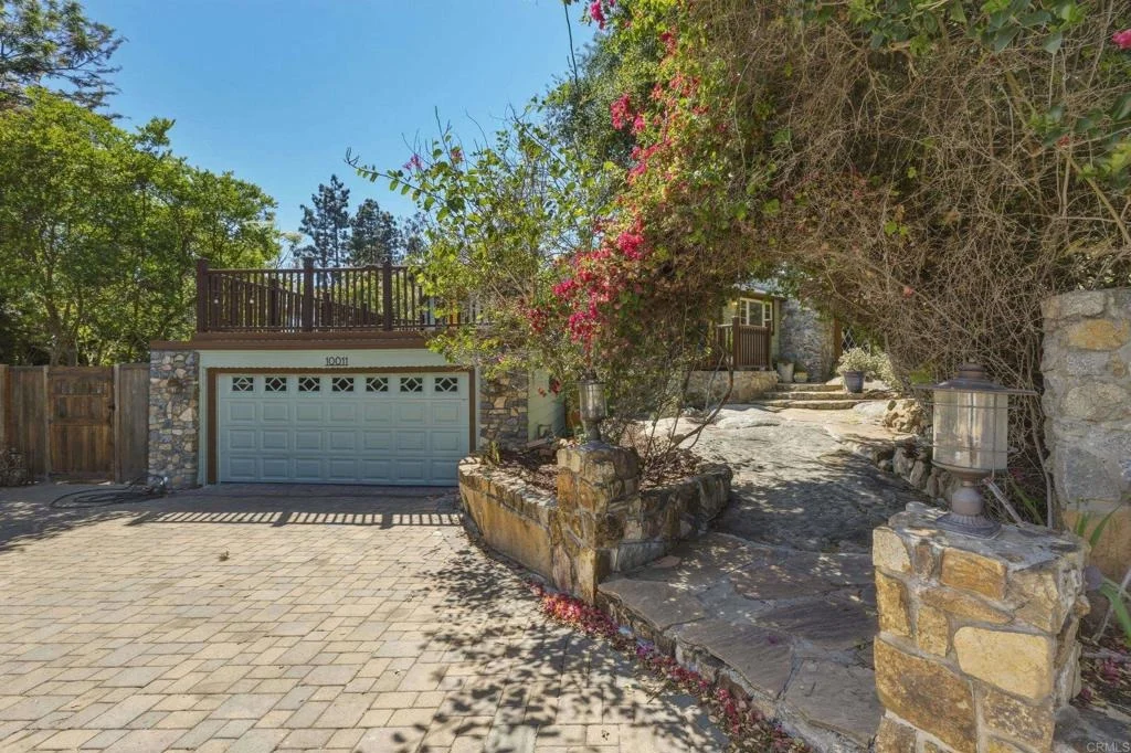 Photo of 10011 Fuerte Drive