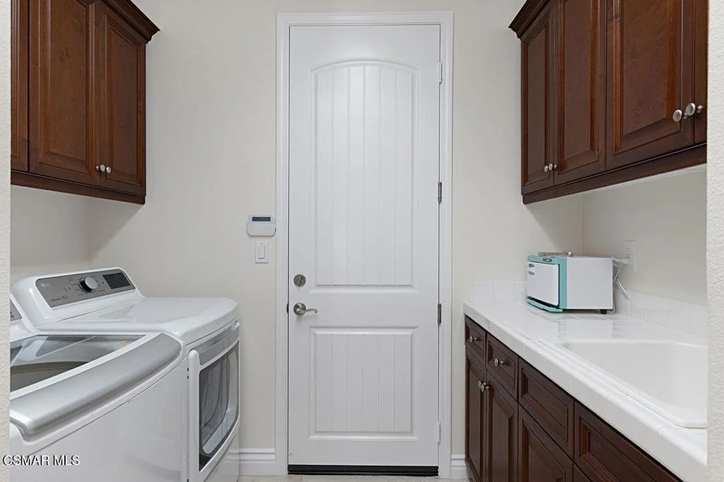 Photo of 1575 Silver Shadow Drive