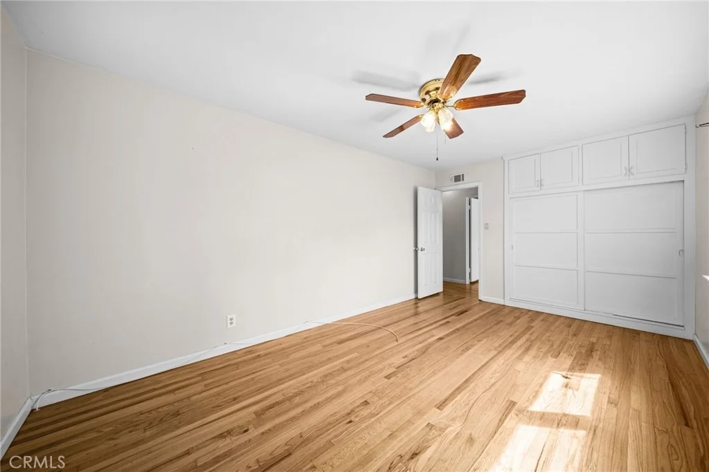 Photo of 5835 Tower Road