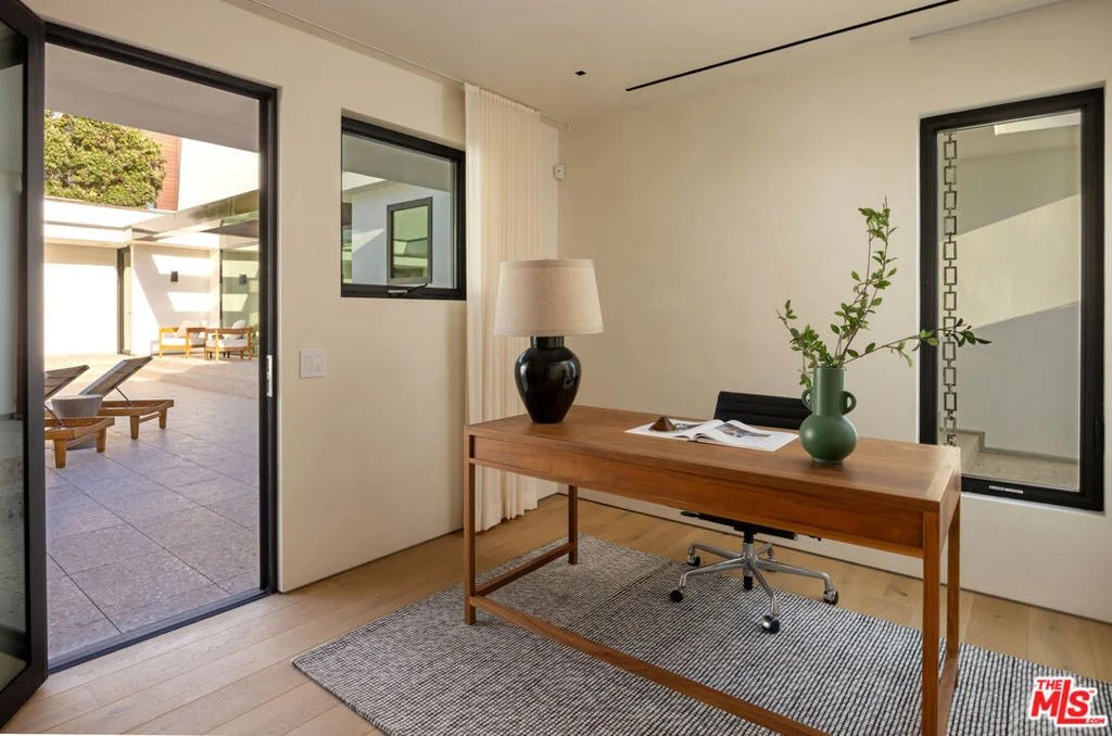 Photo of 31388 Broad Beach Road