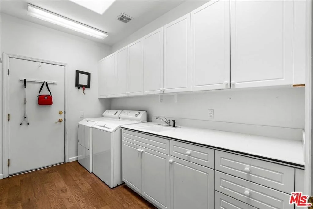 Photo of 78649 Waterfall Drive