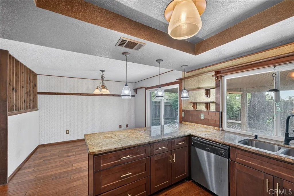 Photo of 1245 Prado