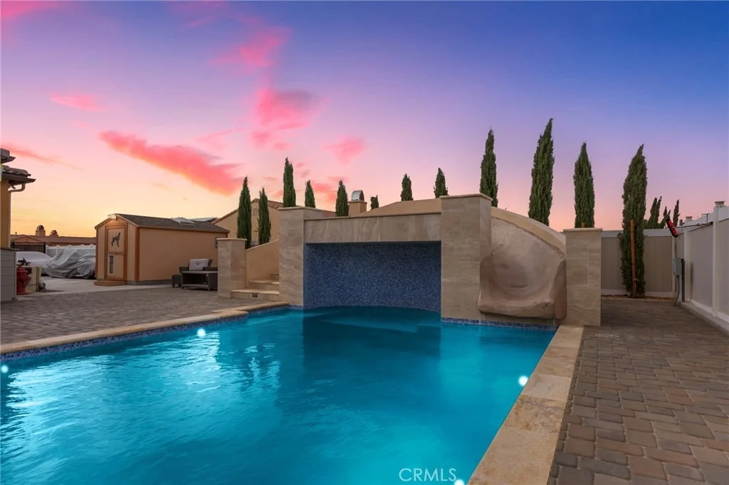Photo of 6757 Serrano