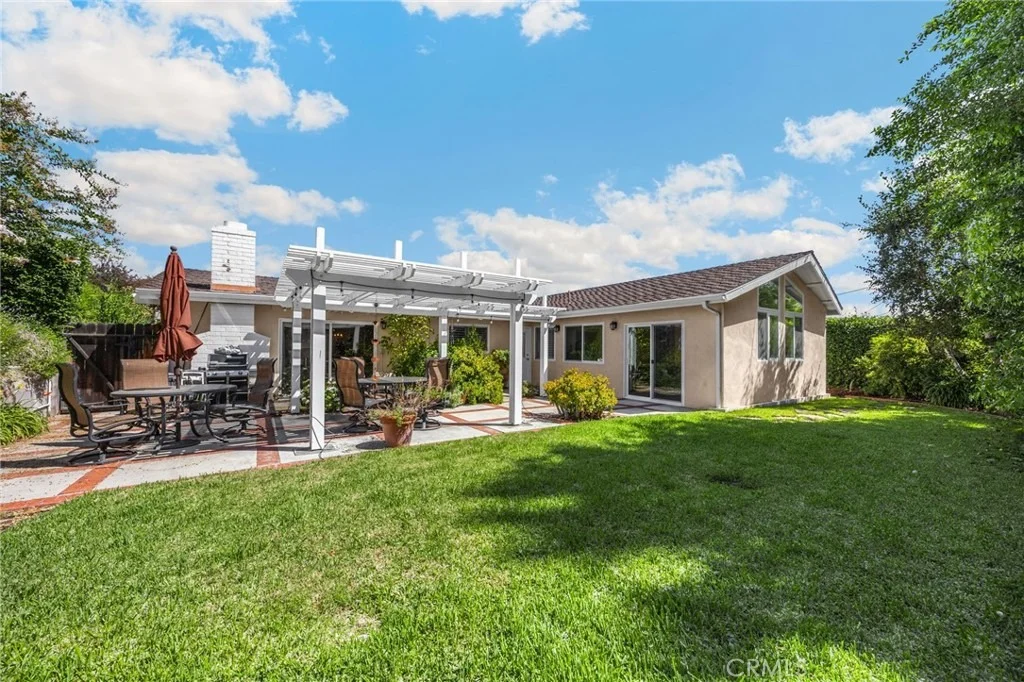 Photo of 1245 Arrow Wood Drive