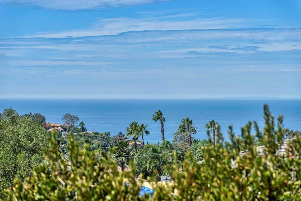 Photo of 6381 Castejon