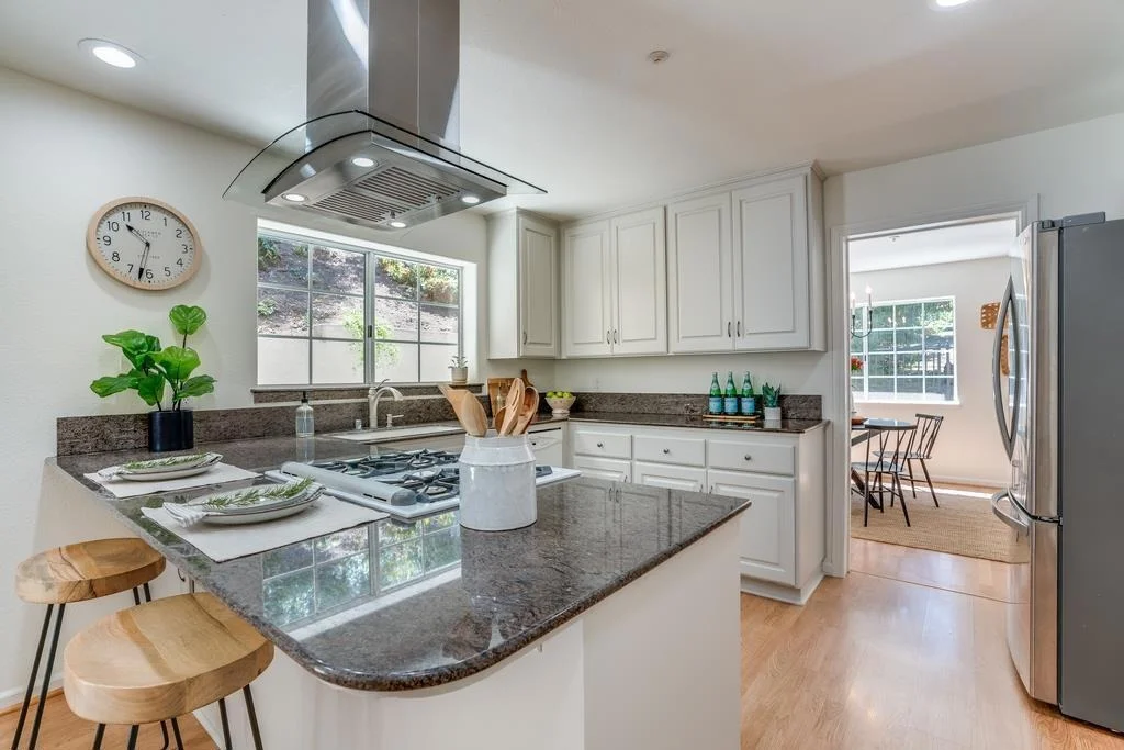 Photo of 650 Tabor Way