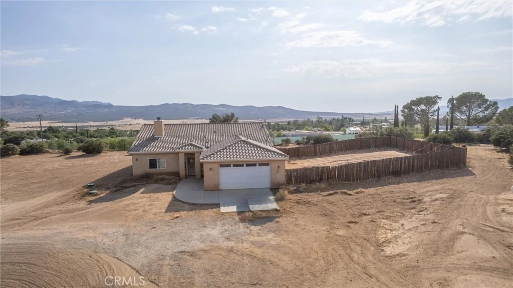 Photo of 59340 Roger Lane