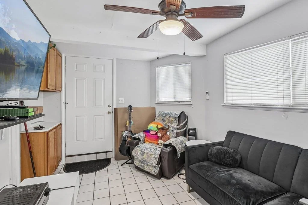 Photo of 9535 Lakeview Drive