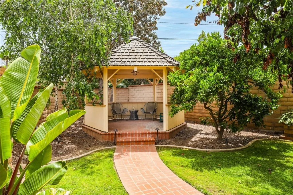 Photo of 2284 Redlands