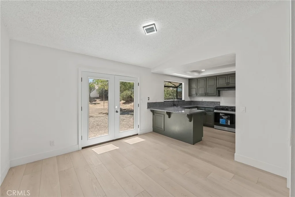 Photo of 13423 Palm Street