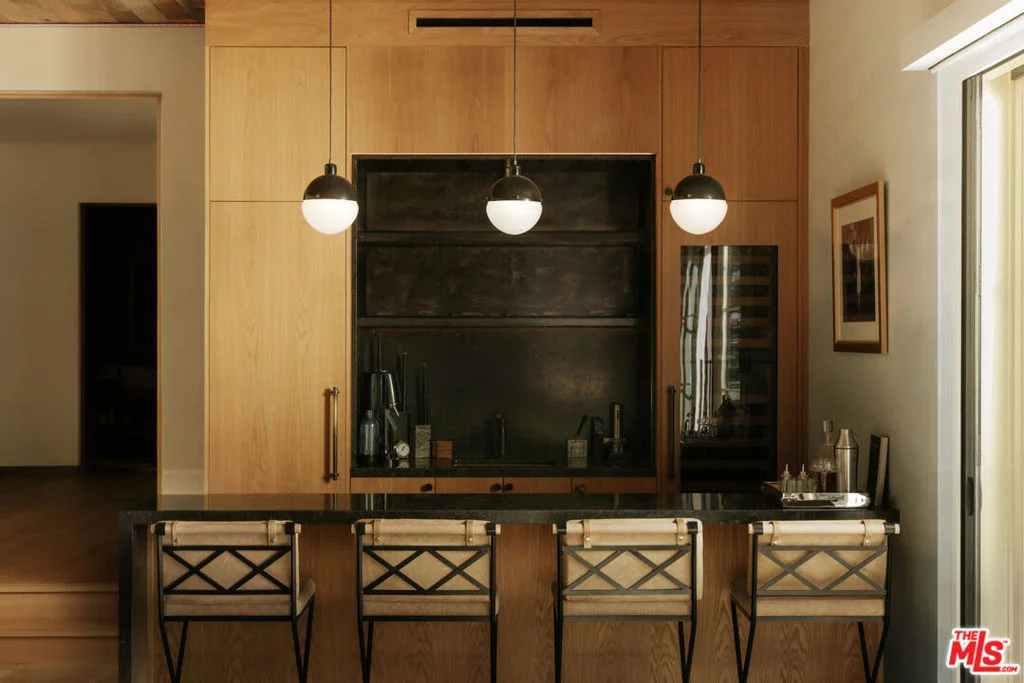 Photo of 12072 Crest Court