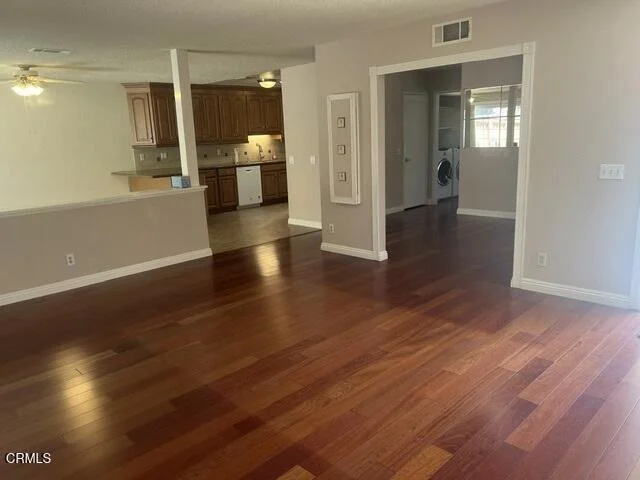 Photo of 5177 Creekside Road