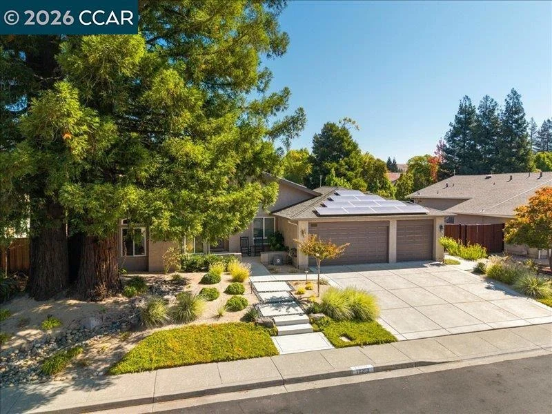 Photo of 12252 Toluca Dr