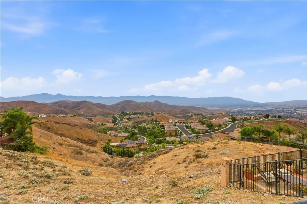 Photo of 15979 Skyridge