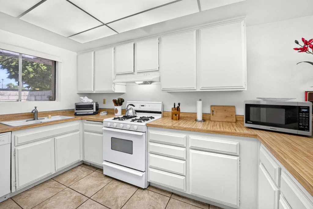 Photo of 48982 Eisenhower Drive