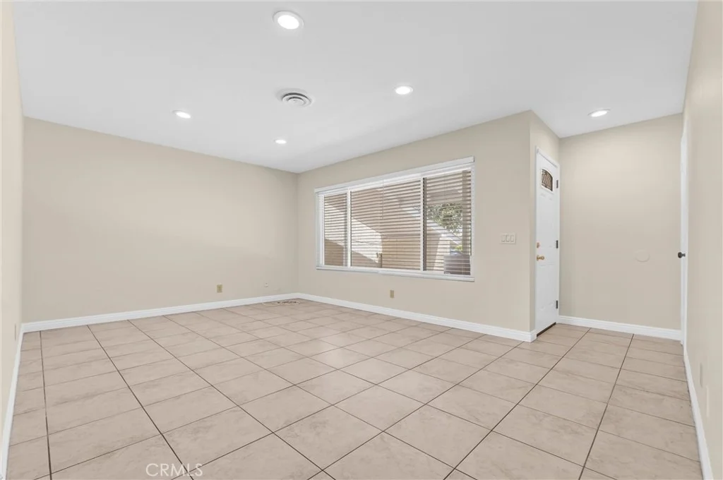 Photo of 451 Magnolia Circle