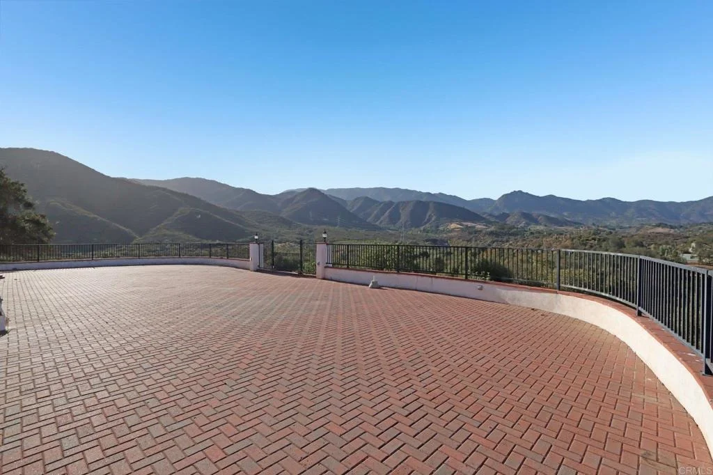 Photo of 39339 De Luz Road