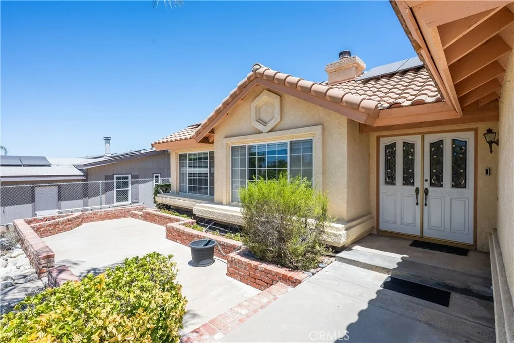 Photo of 24380 Paseo Arroyo
