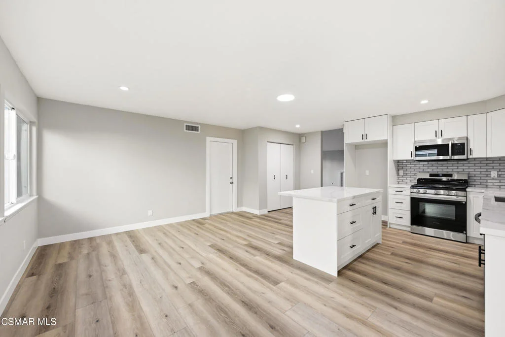 Photo of 3497 Delilah Street