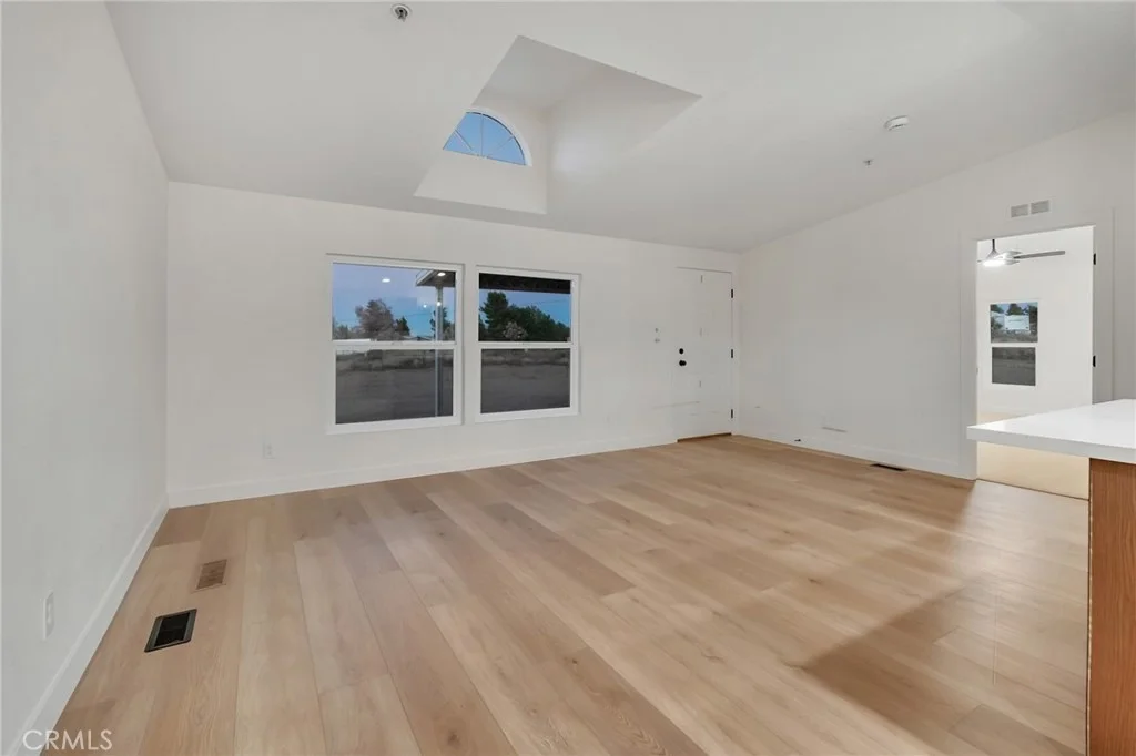 Photo of 9572 Smith Road