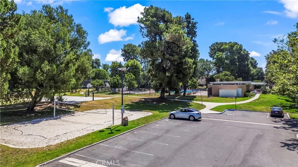 Photo of 3582 Carmel