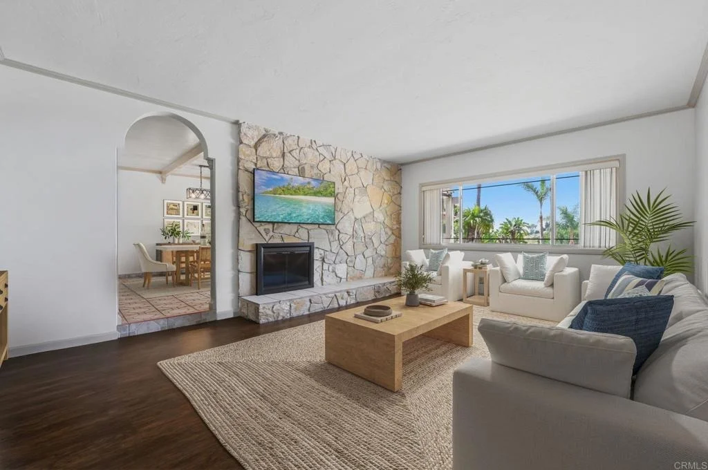 Photo of 3267 Avenida De Loyola