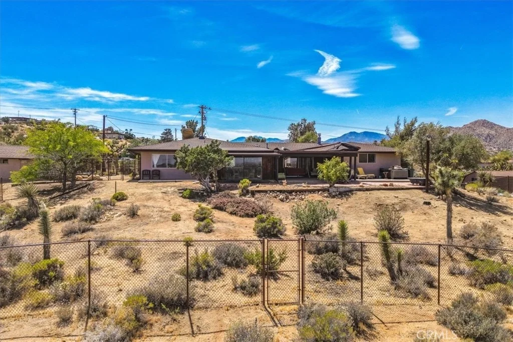 Photo of 8001 Hammett Road