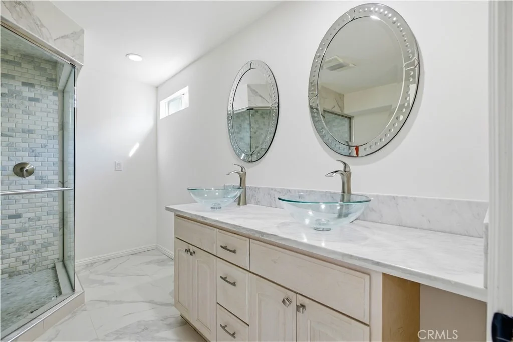 Photo of 1404 Ethel