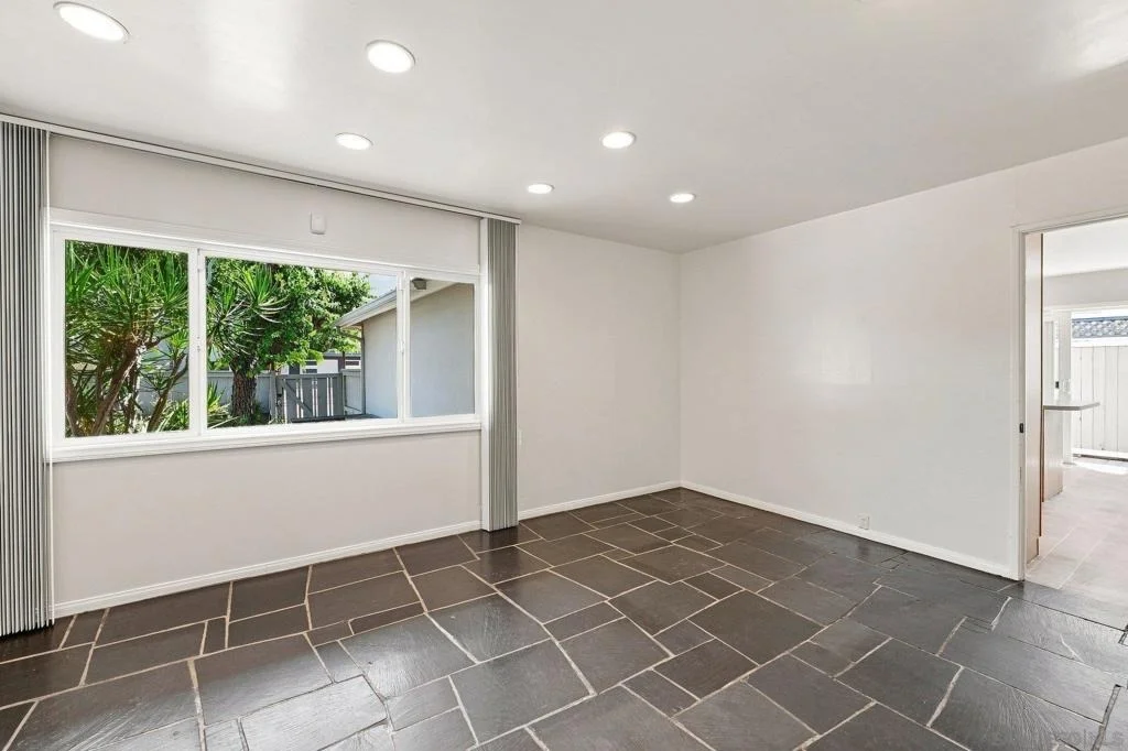 Photo of 2790 Palomino