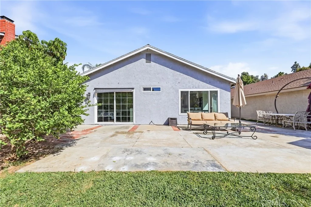 Photo of 1585 Camelot