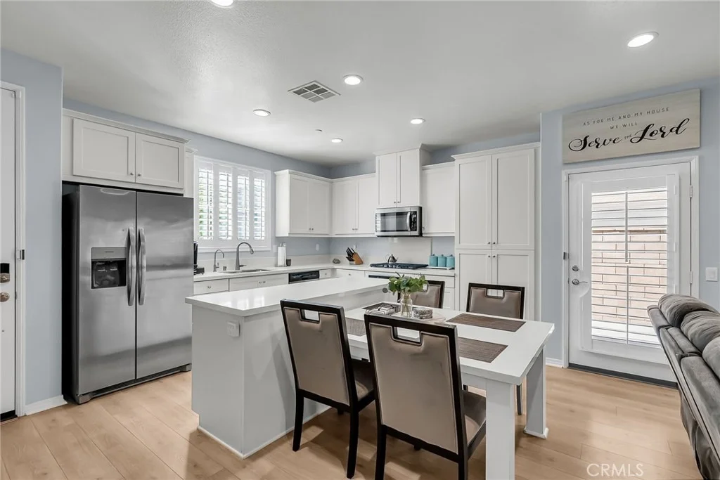 Photo of 16064 Symphony Lane