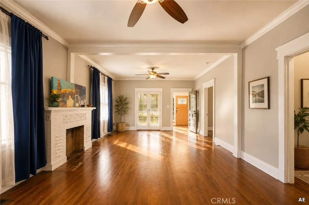 Photo of 3364 Cedar