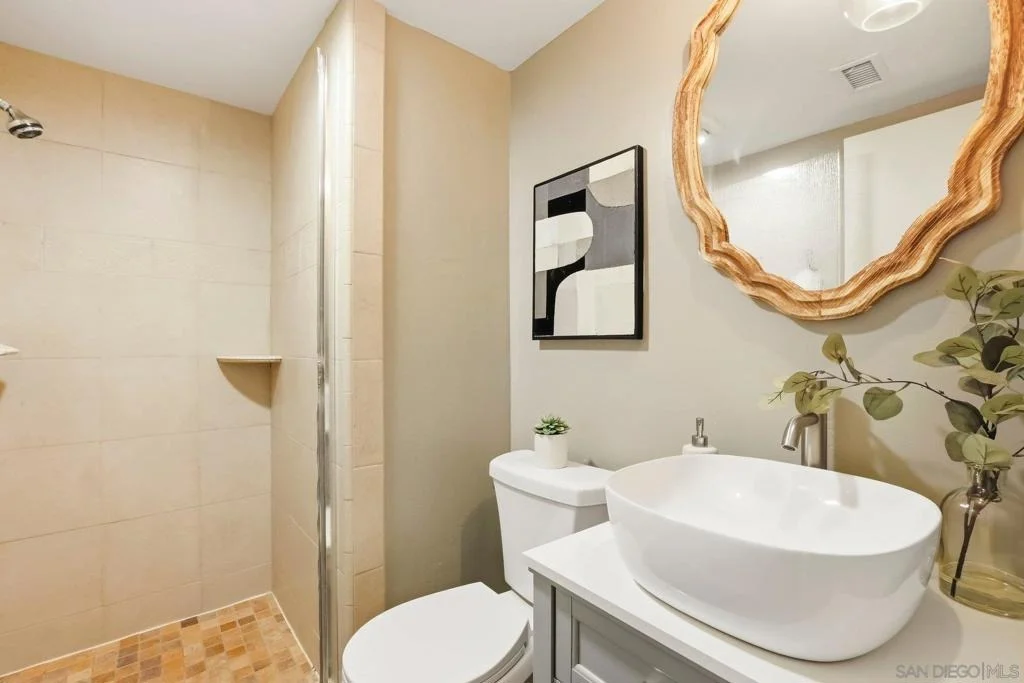 Photo of 1370 Friends Way