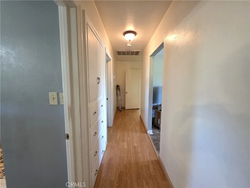 Photo of 23773 River Rd