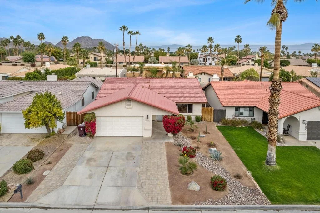 Photo of 78570 Bottlebrush Drive