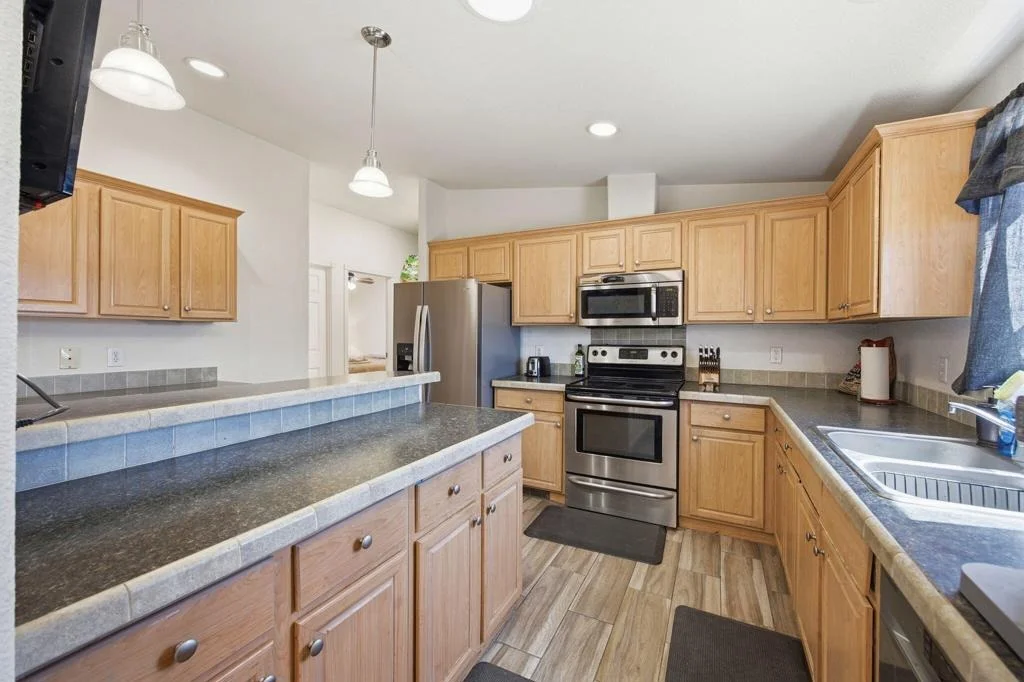 Photo of 1184 Lear Avenue