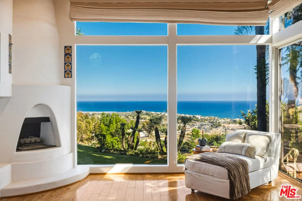 Photo of 3400 Coast View Drive