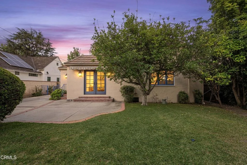 Photo of 1875 Alpine Drive