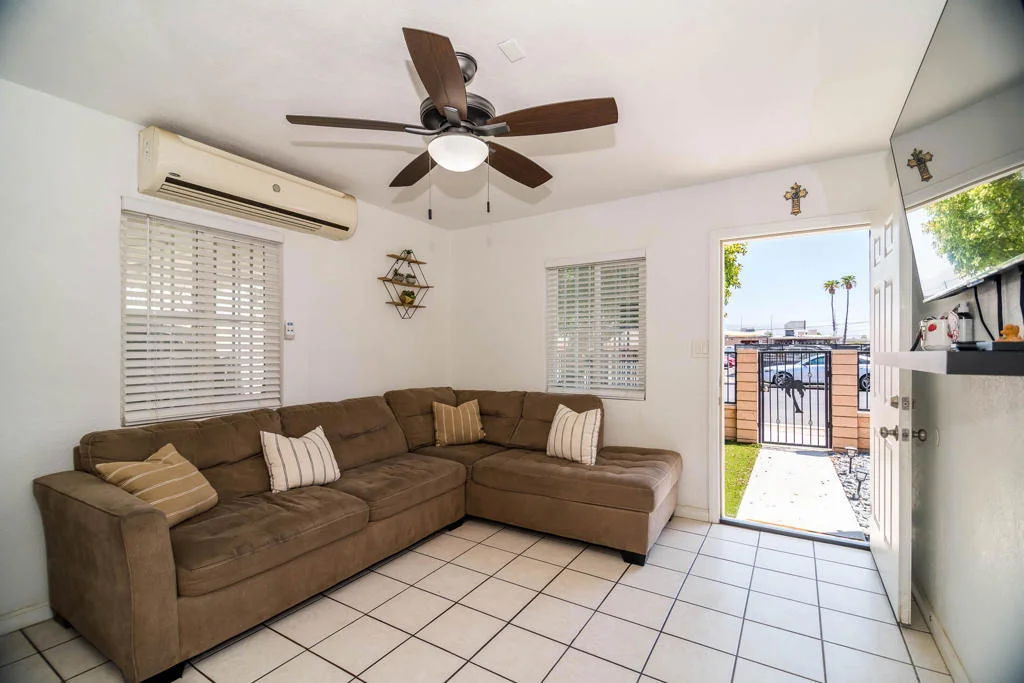 Photo of 45749 Salton Street