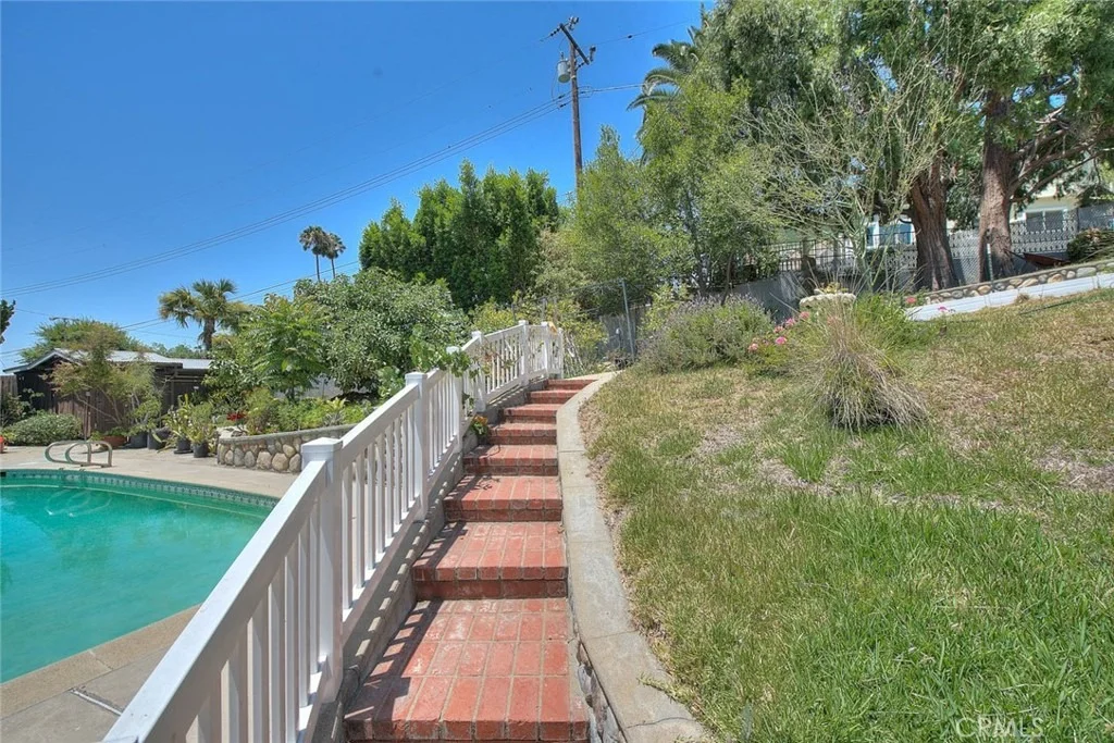 Photo of 615 Mount Olive DR