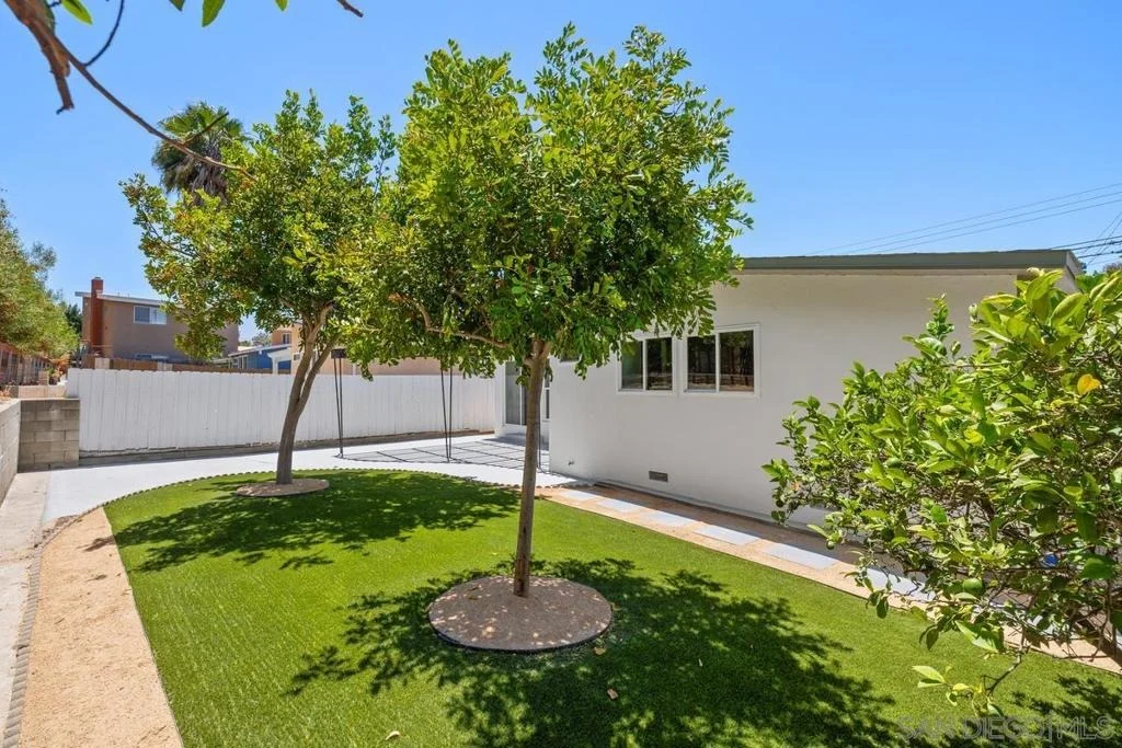 Photo of 5556 Baja Dr.